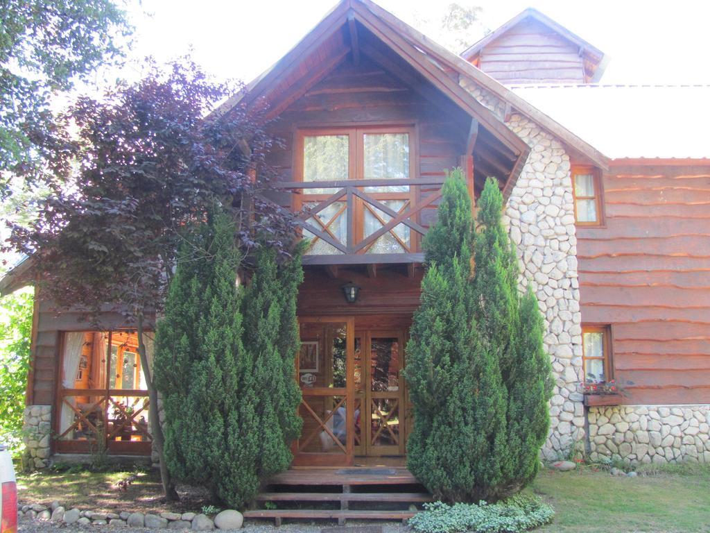 Hosteria Pichi Rincon Вилья-ла-Ангостура Экстерьер фото